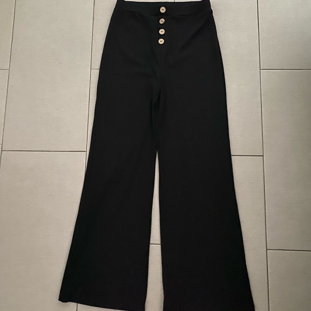 Black palazzo pants